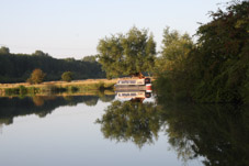 0908-0006 - Jan's barge (Jester)  -  August 02, 2009