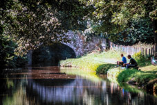 109-23-000821 - Fishermen on Brecon canal  -  August 21, 2000