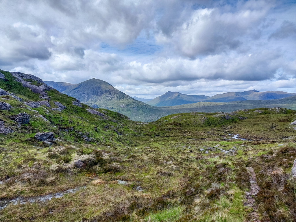 1/570 sec at f / 1.84 mm  ISO 20