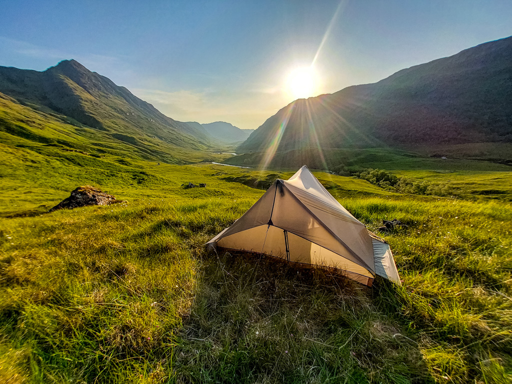 1/1250 sec at f / 2.21.42 mm  ISO 64