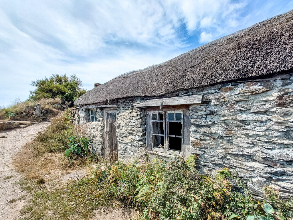 1/1500 sec at f / 2.21.42 mm  ISO 64