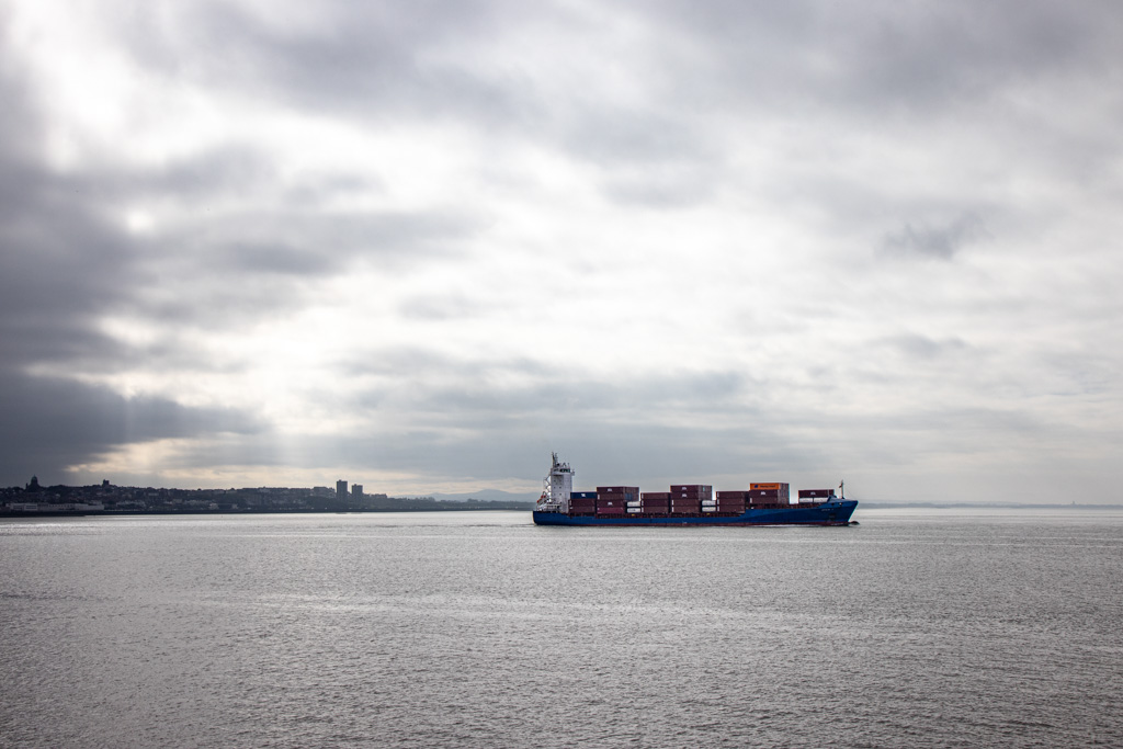<center>2510-0104 - Ship leaving Liverpool -  October 13, 2025  <br>  (1/800 sec at f / 16 ISO 400    50 mm) </center>