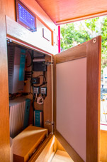 2110-0022 - Elektra - Electronics cupboard  -  October 30, 2021